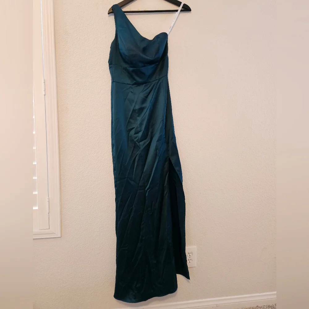 One Shoulder Long Satin Gown - Picture 2 of 8